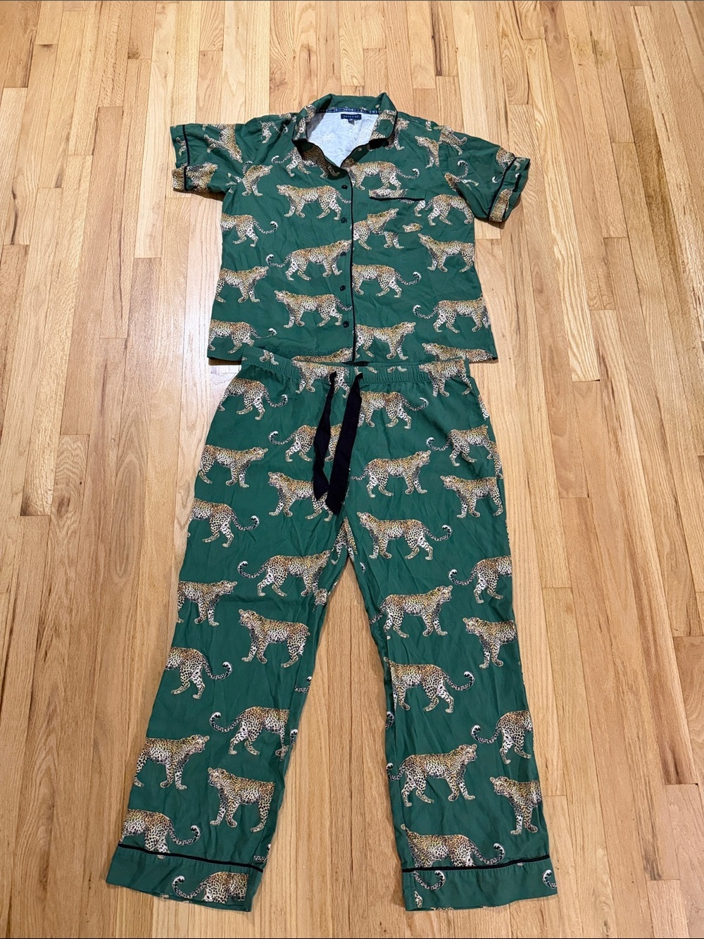 Katie Kime Cheetahs Pants Pajama Set Sz XL